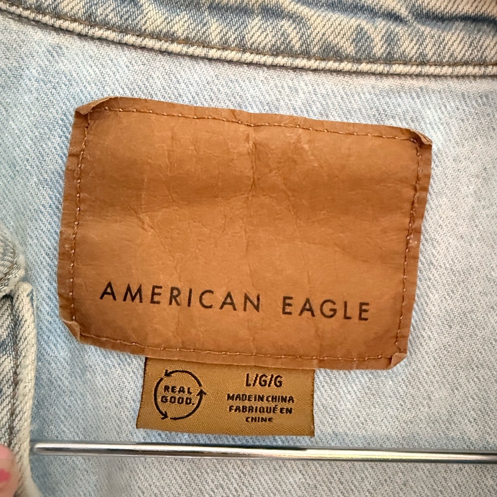 American Eagle Outfitters Light Blue Denim Jacket - Picture 6 of 7